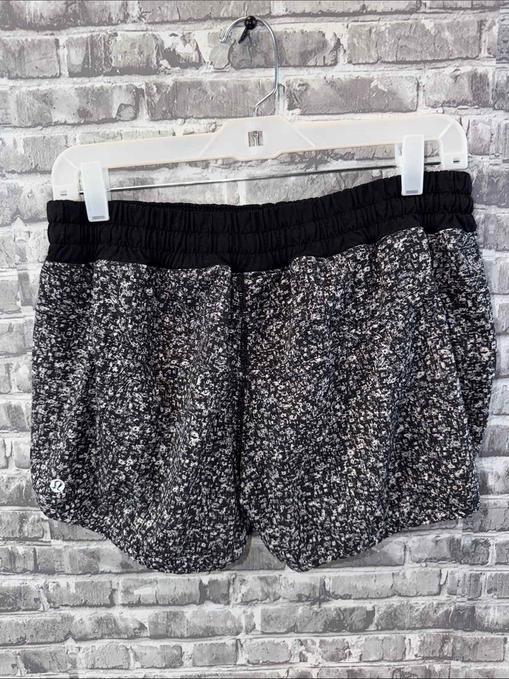 Lululemon Black Speckled Women's Athletic Shorts with Elastic Waist